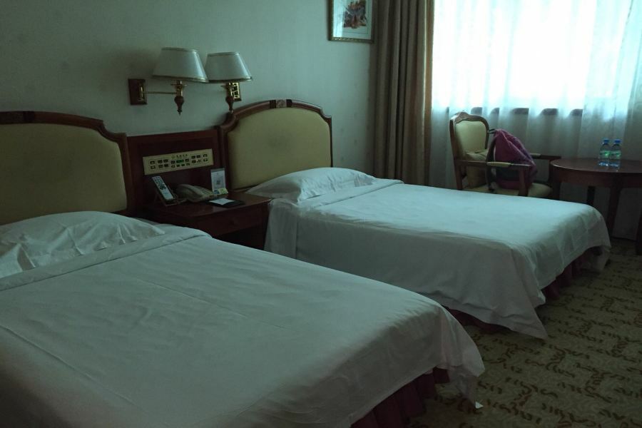 Phoenix Hotel Nanning Esterno foto